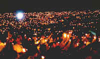 candle lighting 15-20,000 candles