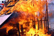 afire 013.jpg (99575 bytes)